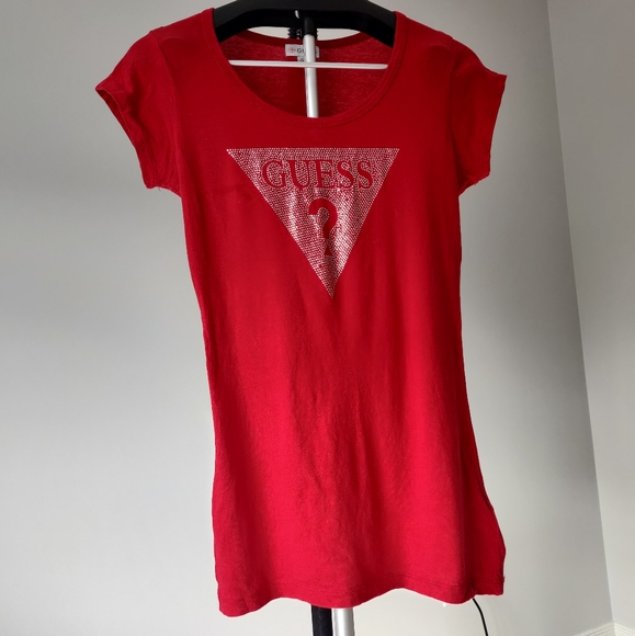 Guess Tops - Guess t-shirt